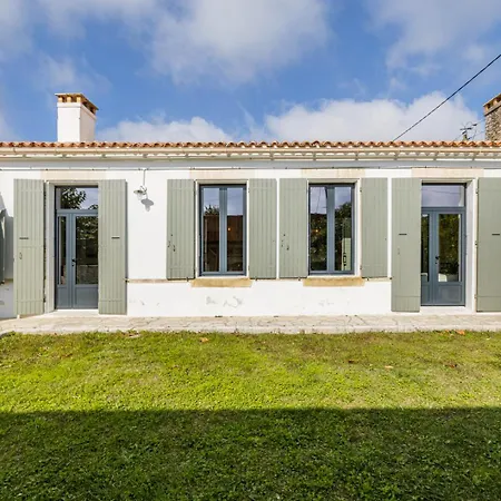 Spacieuse Maison Avec Jardin Et Accessible à Pied *