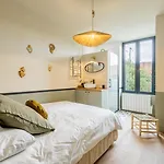Spacieuse Maison Avec Jardin Et Accessible à Pied