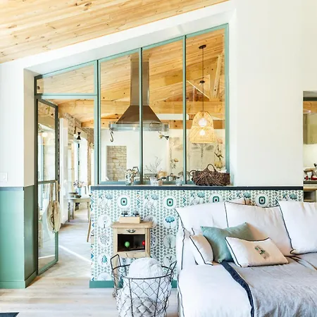 Spacieuse Maison Avec Jardin Et Accessible A Pied Villa