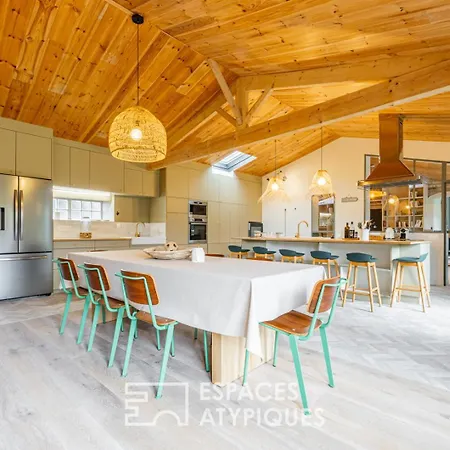 Spacieuse Maison Avec Jardin Et Accessible A Pied