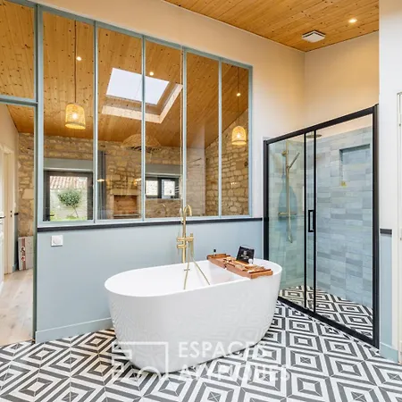 Villa Spacieuse Maison Avec Jardin Et Accessible A Pied *