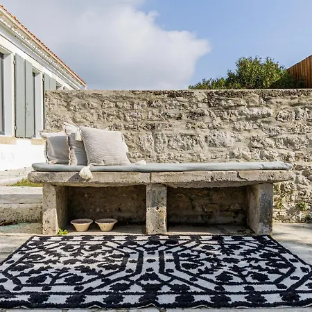 Spacieuse Maison Avec Jardin Et Accessible à Pied * Saint-Pierre-d'Oleron